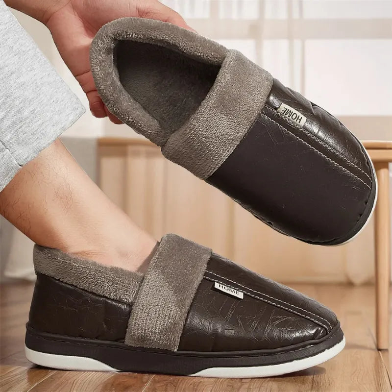 Pantufa de Couro com Forro em Algodão | Basicalle Home Marrom