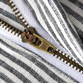 Bermuda de Linho Masculina Listrada