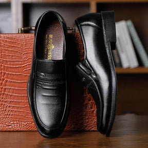 Mocassim Ferrarini de Couro